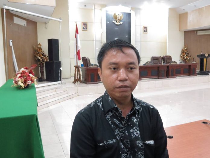 17238835_1618172531529666_1143421856_n Ketua Pansus Bambang Hermawan