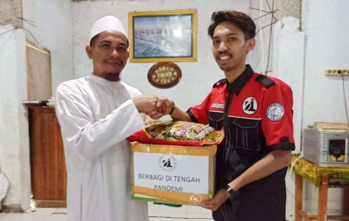 oi-manado-menyerahkan-bantuan-ke-panti-asuhan-al-furqon-hidayatullah oi-manado-menyerahkan-bantuan-ke-panti-asuhan-al-furqon-hidayatullah