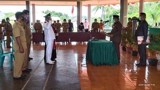 wabup-talaud-lantik-dua-kades wabup-talaud-lantik-dua-kades
